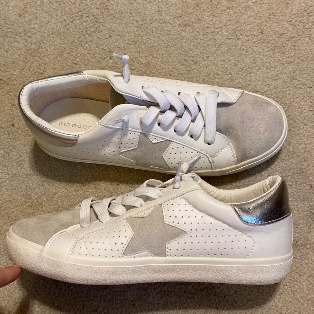 Madden Girl Star sneakers